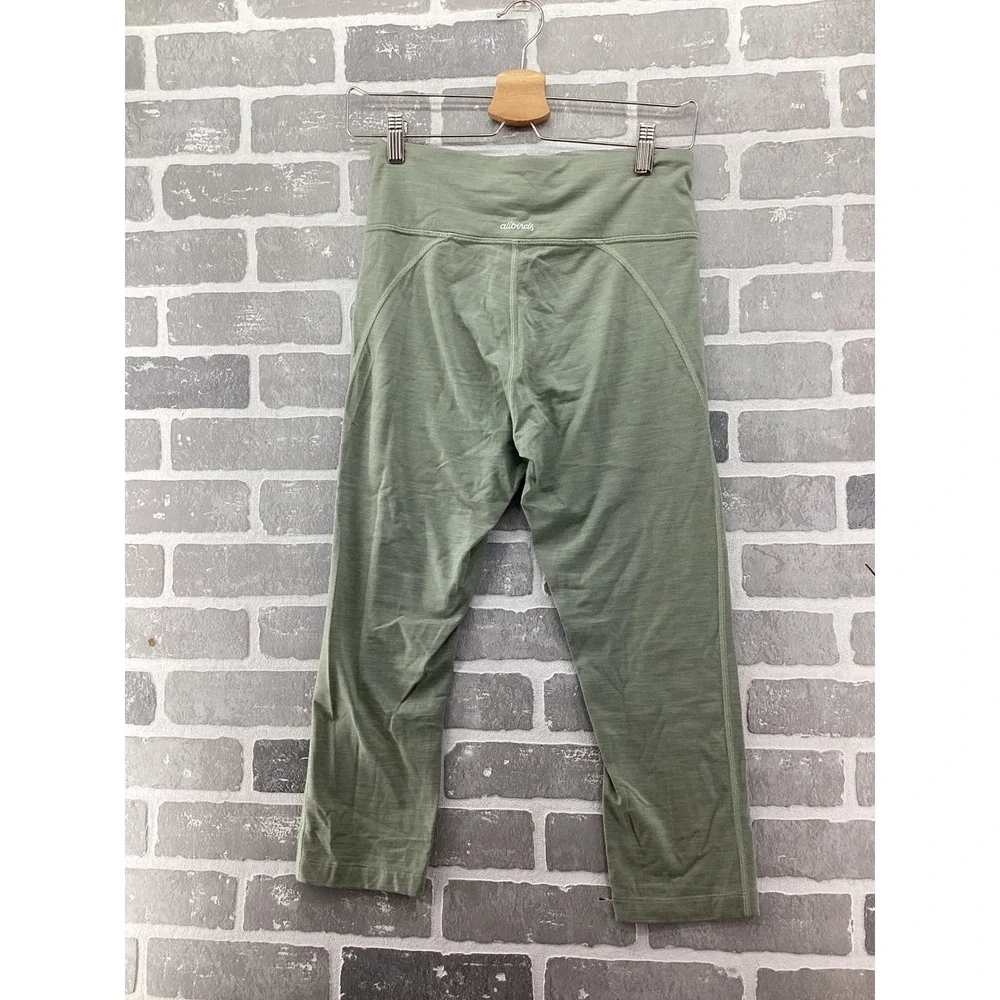 Allbirds Natural Legging Capri Sage Green Merino Wool Blend Size M Activewear
